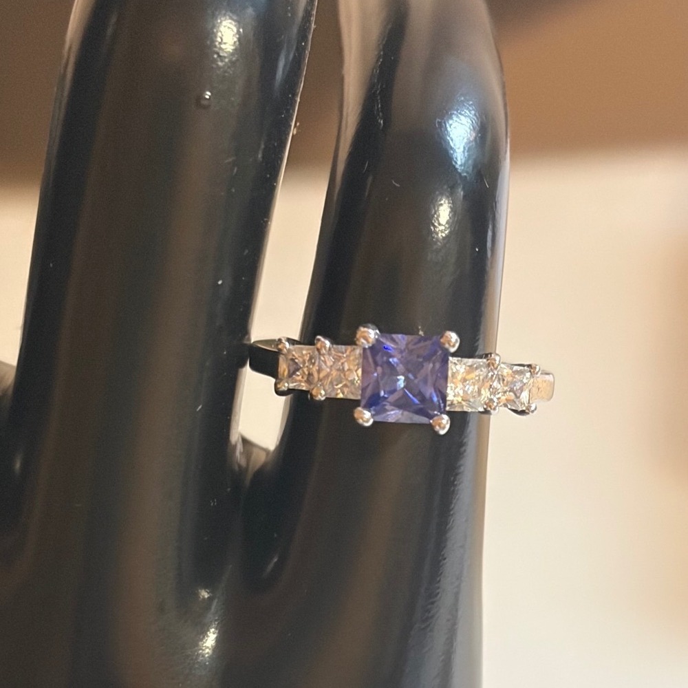 RS Covenant blue stone Princess Cut Silver Tone Multi Stone Ring Size 5
